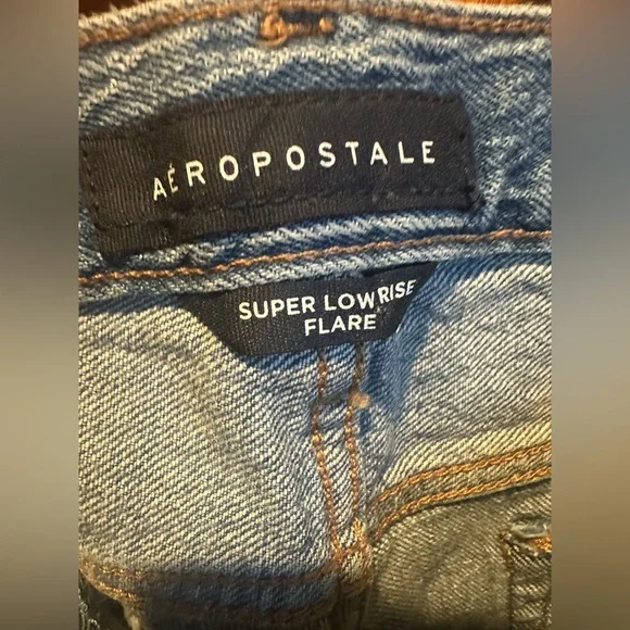 Aeropostale Super Low Rise Flare Stretch Jeans New 16R NWT Size 16 Aero - Picture 4 of 12